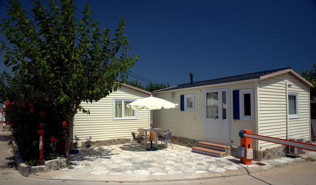 Camping Los Pinos Peñíscola Værelse billede